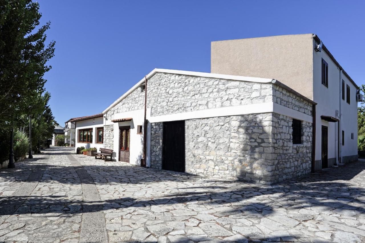 Agriturismo Tenute Pollara Roccamena 외부 사진