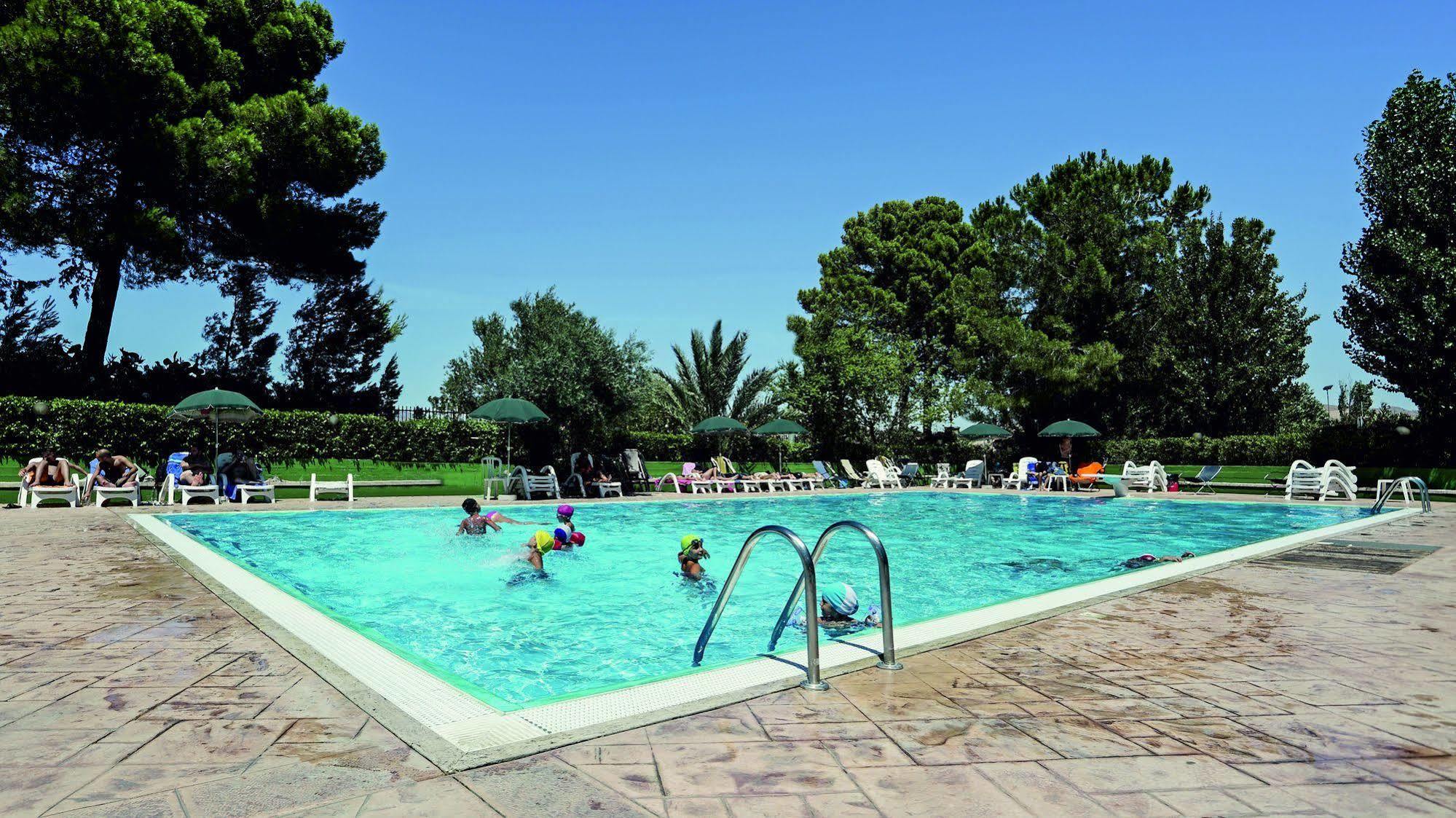 Agriturismo Tenute Pollara Roccamena 외부 사진
